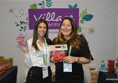 Krysten DeGiglio and Helen Aquino with Village Farms show heavenly villagio marzano tomatoes in different packaging formats.