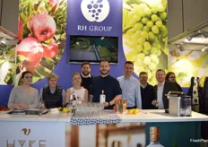 The team from Richard Hochfeld were proudly displaying their Hyke gin as well as talking about grapes and apples!
