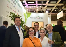 Chris Cockle and Pieter Scheepers of Wonderful Citrus, Maria Bermudez, and Patricia Compress at the United Fresh reception.