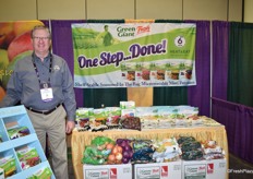Glen Reynolds of Potandon Produce. The company is showing their shelf-stable seasoned microwavable mini potatoes.