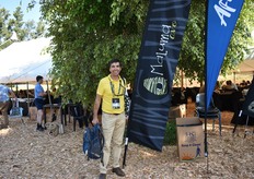 Jorge Escobar, Maluma license holder for Chile.