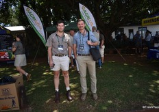 Jacques Swanepoel of Nulandis with Ricky Schnetler of ZZ2.