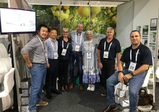 The AIS Greenworks and Grodan teams with representatives from Western Sydney University.