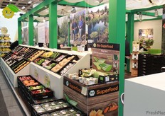 Through direct contact with its producers, the company differs from others.