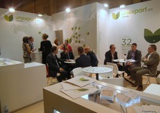 Stand of Unexport, full of activity.