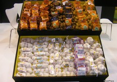 Garlic, walnuts and chestnuts at Campelo’s stand.