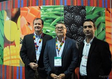 Ricardo Sieveking (president of the Guatemalan snopea committeerde), Estuardo Castro (VP of the Guatemalan snopea committeerde) and Román Molina (Agexport) from Guatemala.