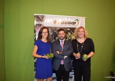 Sergio, supplier of Procam, next to Gloria A. Chica, Council of Agriculture of Motril, and Flor Almón, mayor of Motril, Granada.
