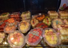 Ready-to-eat melon and watermelon balls.