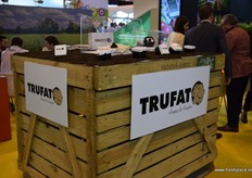 Patatas Gómez promoting their Truffles.