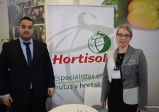 Gaspar Romero and Lijana Ziminaite, at the stand of Hortisol, a fruit and veg trader from Aguadulce, Almeria.