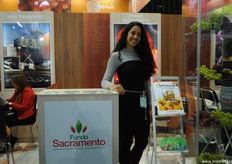 Luciana Valcarcel Cosio, of Sacremento Grapes, Peru.