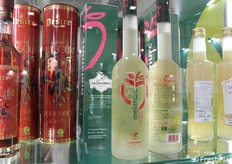 Strawberries and Melannurca also star in liqueurs, certified V-Label Vegan.