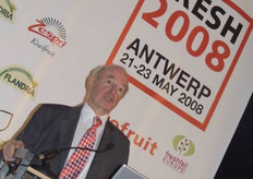 Mr. Dick Taverne with his clear opinion about GMO