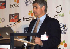 Philippe Binard; moderator and General Delegate of the FreshFel staf
