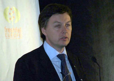 Stuart Or with his presentation about water