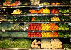 Greenhouse vegetables available loose