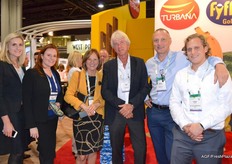 Coen Bos and Wolter van der Kooij with international colleagues from Fyffes