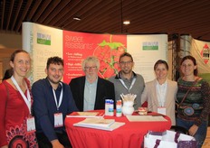 Then Idri team. F.l.t.r.: Sarah de Laethauwer, Stan Aelterman, Johan Aelterman, Braham De Laethauwer, Carmen Leida (CIV) and Hannah Aelterman.