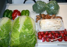 Selection of vegetables by Tangshan Abundant South Area Innovate Vegetable Export Processing