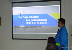 Mr Ren is in charge of key accounts. He, together with Lulu who is in charge of marketing, prepared a detailed presentation of the history and strategy of Exfresh.