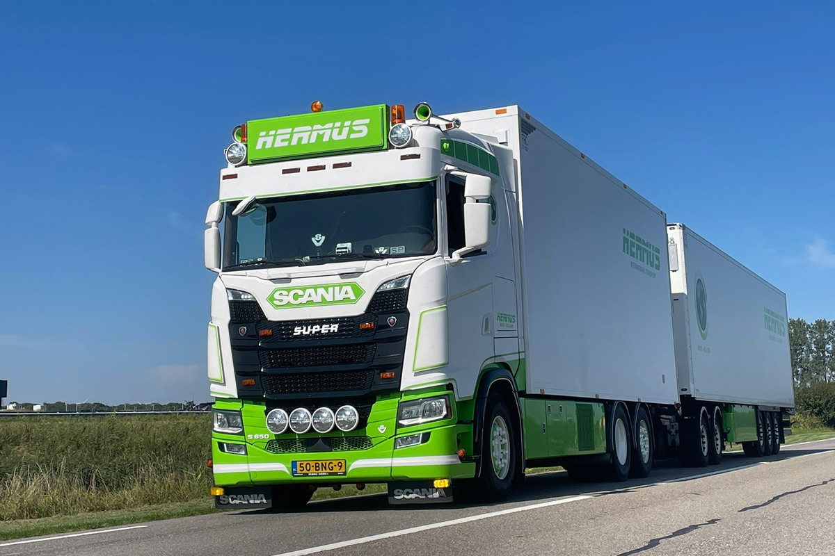 "We provide both groupage transport and full loads within Benelux and