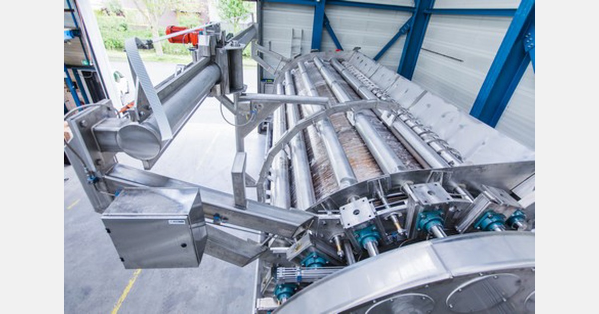 Delivering four of the biggest drum dryers ever built