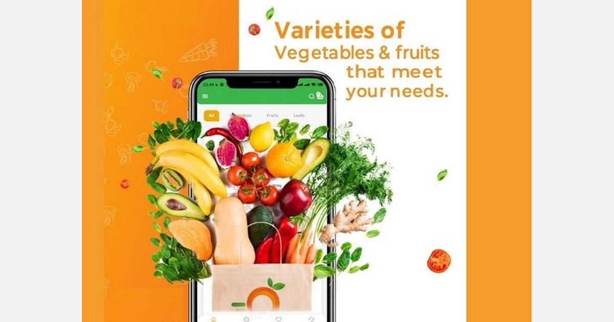 Ordering fresh fruits and vegetables online with Harvest app
