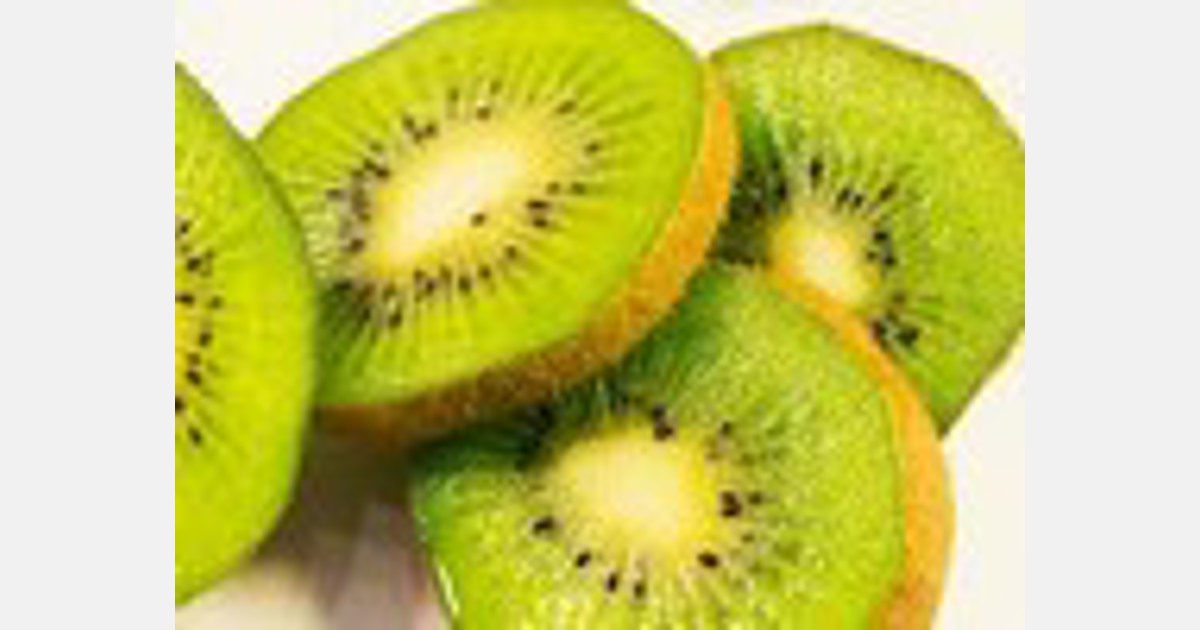 Nutritionist advises to eat kiwis with skin and all Export