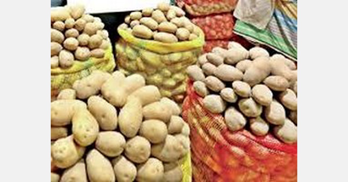 Potato prices up as there is market turmoil in Bogura