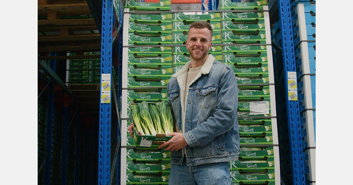 “Buyers can hardly believe their luck in today’s outdoor vegetable market”