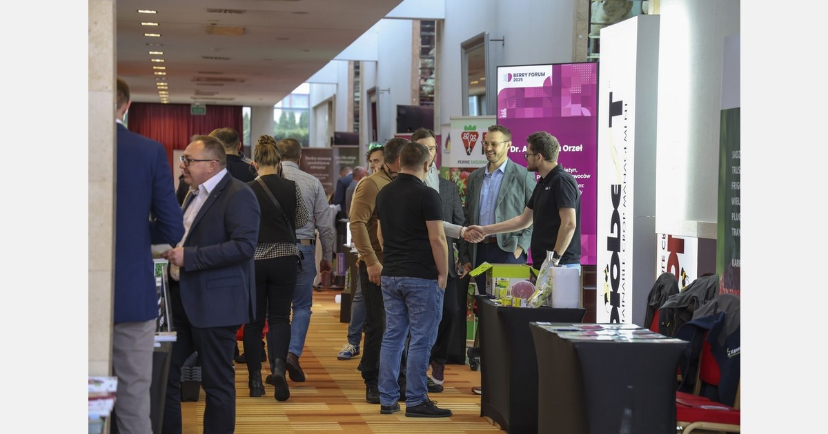 Poland assesses tunnel berry yields and labour gaps at Berry Forum