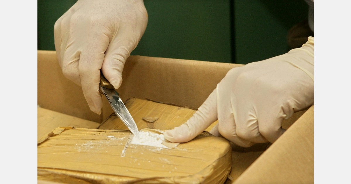 Peru seizes 3.4 tons of cocaine in banana export route