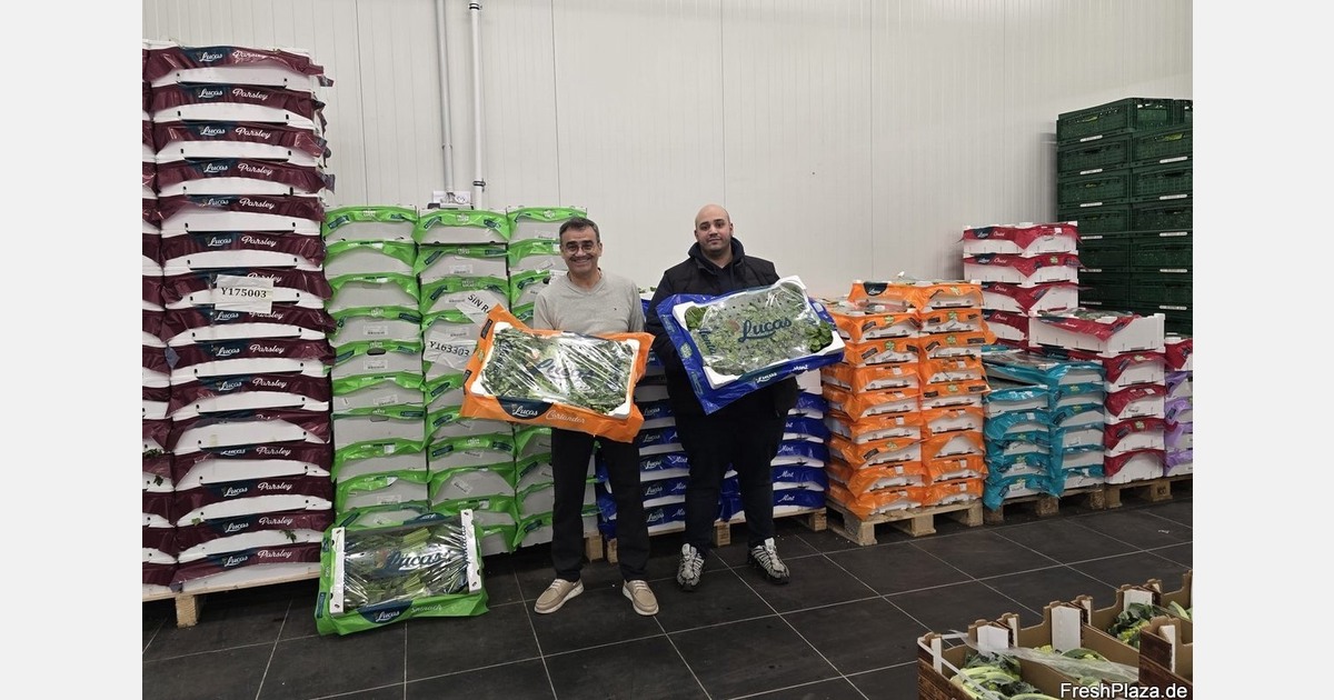 "We welcome both fast food and fine dining"