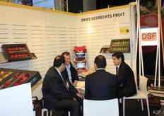 The gentlemen from Dries Sebrechts Fruit have customers visiting.