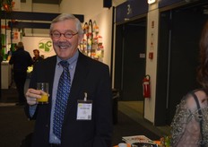 Leo Pels also came along to have a sip of juice