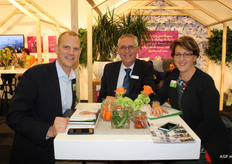 Richard Owen and Julie Koch, of PMA, visiting Gert Mulder, of GroentenFruit Huis
