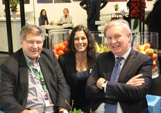 Ton Holthuijsen (Fossa Eugenia), Silvia Janssen (Kompany) and Hans van Es
