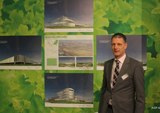 Rinus Verhey, of Heembouw. The company wants to build a large distribution centre in New Reijerwaard and during the fair it acquired a 12 hectare plot to this end