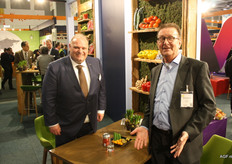 Transport colleagues look for one another: Marcel van Bruggen and Lex Teurlings