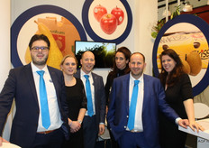 Matthijs and Aline Nijhoff, Erik Goedvolk, Nicole Kersten and Jacco and Marielle van Paasschen, of FruitConneqt