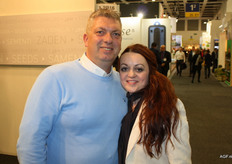 Piet and Agata Looije. The honeymoon over already?