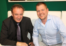 Frans Scholts, of Hoogsteder, talks with cabbage grower Niels Zuurbier