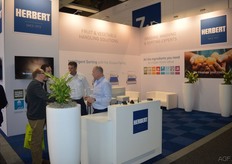 Mark Verschuren and Gerard Bos from Herbert in conversation with customers.