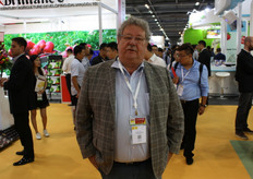 Frits Popma's expertise about riping is not just used with bananas, but also with exotics