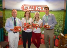 Smiles in the Well Pict booth while showing California grown strawberries. From left to right: Dan Crowley, Kindle Cowger, Johnna Johnson, and Christian Bengard. 