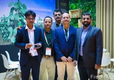 Absolute is a large grower and export company from India. On the photo are Sankha Mandal, Atul Jain, Nitin Sonar, Sanjay Suryawanshi and Prateek Rawat, co-founder and COO.