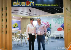 To the right, Akin Soyleyen from Aksun from Turkey. The company exports citrus, apples, pommegrates and figs to the region, including to Singapore, Indonesia and Japan.