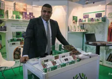 Linah Farms grow dates on 3000 hectares in Egypt,  producing around 2500 tons of Mehdjool dates a year, with two production and packing stations. On the photo is Ahmed Abdelhady.