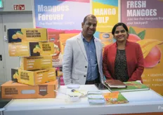 MangoPoint from India is a grower and packer of mangoes. On the photo are Prasanna Venkatarathnam and Manjula Gandhi Rooban. India is producing half of world’s mangoes. India is having new infrastructure to better position the country to export to the world. 
